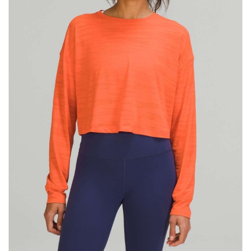 lululemon athletica Cropped Long Sleeve Tee in Bright Orange
